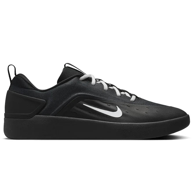 Nike SB Zoom Nyjah 4-(Black/White/Black)